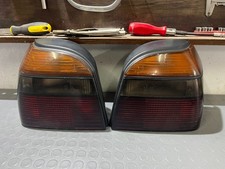 VW Volkswagen Golf Mk3 GTI Hatchback OEM conjunto Euro preto lanternas traseiras Hella comprar usado  Enviando para Brazil