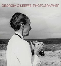 GEORGIA O'KEEFFE, PHOTOGRAPHER By Lisa Volpe & Ariel Plotek - Hardcover na sprzedaż GEORGIA O'KEEFFE, PHOTOGRAPHER By Lisa Volpe & Ariel Plotek - Hardcover na sprzedaż  Wysyłka do Poland