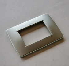 Bticino c4803vm placca usato  Venegono Superiore