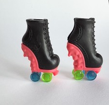 Sapatos de patins Monster High Ghoulia Yelps Skultimate Roller Maze, usado comprar usado  Enviando para Brazil