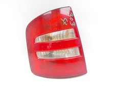 6y9945095b fanale posteriore usato  Torre del Greco