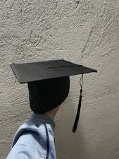 laurea cappello usato laurea cappello usato  Perugia