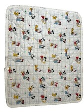 Cobertor de berço acolchoado vintage 1984 Disney Babies Mickey Minnie Pluto 35x42 mancha comprar usado Cobertor de berço acolchoado vintage 1984 Disney Babies Mickey Minnie Pluto 35x42 mancha comprar usado  Enviando para Brazil