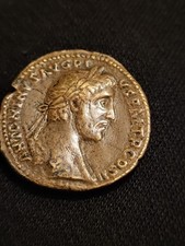 Antoninus sesterce revers d'occasion  Roubaix