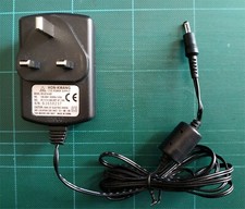 Adaptateur secteur alimentatio d'occasion  Drancy