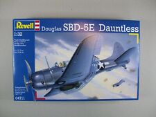 Bombardeiro de mergulho Revell Germany Douglas SBD-5E Dauntless Marinha dos EUA escala 1/32  comprar usado  Enviando para Brazil