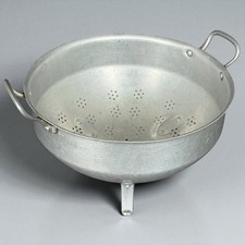 Ancienne passoire aluminium d'occasion  Ribemont
