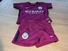 Kit de futebol americano Manchester City Away 2017/2018 idade 9-12 meses mercado tailandês bebê menino comprar usado  Enviando para Brazil