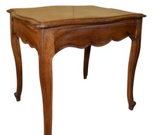 Elegante tavolo epoca usato Elegante tavolo epoca usato  Borgo San Dalmazzo