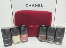 Chanel pieces nail d'occasion  Expédié en Belgium