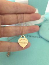 Ritorno tiffany co. usato Ritorno tiffany co. usato  Spedire a Italy