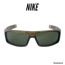 Nike occhiali sole usato  Desio