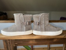 Ugg mckay women for sale  Bonanza