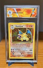Charizard set base usato  Roma
