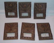 LOTE DE 6 P.O. ANTIGOS DE LATÃO MACIÇO CAIXA DE CORREIO DOS EUA PORTAS POSTAIS, COMPARTIMENTOS PARA CORREIO comprar usado LOTE DE 6 P.O. ANTIGOS DE LATÃO MACIÇO CAIXA DE CORREIO DOS EUA PORTAS POSTAIS, COMPARTIMENTOS PARA CORREIO comprar usado  Enviando para Brazil