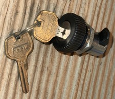 Beetle locking glove for sale  ARLESEY