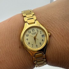 Usado, Relógio feminino Citizen analógico tom dourado comprar usado Usado, Relógio feminino Citizen analógico tom dourado comprar usado  Enviando para Brazil