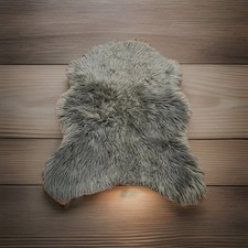 Faux fur throw d'occasion  Expédié en Belgium