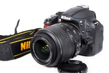 Nikon d3100 dslr for sale  FARNHAM