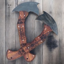 Set asce tattiche usato Set asce tattiche usato  Spedire a Italy