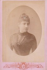 Femme pétersbourg russie d'occasion  Dijon