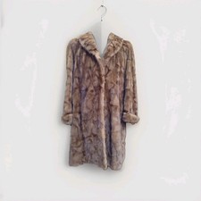 Genuine brown fur usato  Giugliano in Campania