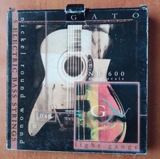 Electric bass strings usato  Napoli