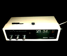 Retro uhrenradio kuba gebraucht kaufen  Berlin