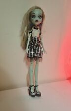 Bambola doll monster usato  Italia