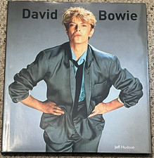 2010 DAVID BOWIE HARDCOVER BOOK JEFF HUDSON LIKE NEW FREE SHIPPING First Edition comprar usado  Enviando para Brazil