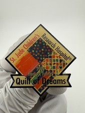 Broche de lapela esmaltado 2002 Quilt of Dreams St. Jude Children’s Research Hospital, usado comprar usado  Enviando para Brazil