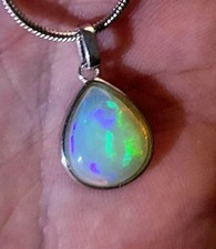 Pendentif opale agt925 d'occasion  Épinal
