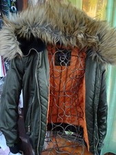 Taille marron capuche d'occasion  Saint-Cyprien