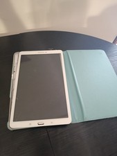 Tablette samsung t560 d'occasion  Jonquières