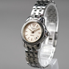 Tissot women watch d'occasion  Expédié en Belgium