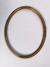 Cadre ovale ancien d'occasion  Bollwiller