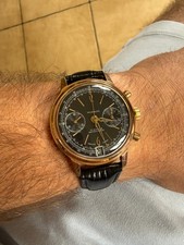 Montre ancienne chronographe d'occasion  Viuz-en-Sallaz