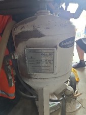 Dustless blasting pot for sale  Jamaica