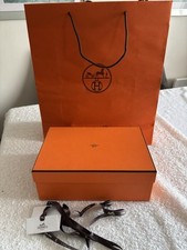 Boîte chaussures hermès d'occasion  Villeneuve-la-Garenne