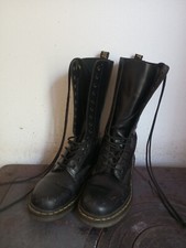 Doctor martens airwair usato  Massa Marittima