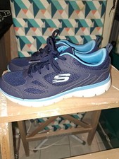 Chaussures baskets skechers d'occasion  Neuilly-Plaisance