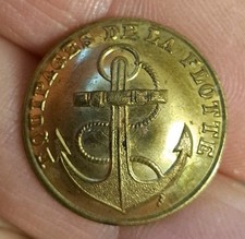 Ancien bouton militaire d'occasion  Guer