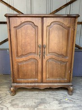 Ethan allen media for sale  Chico