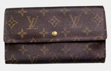 Carteira Louis Vuitton monograma Portefeiulle Sarah longa tripla talão de cheques marrom comprar usado Carteira Louis Vuitton monograma Portefeiulle Sarah longa tripla talão de cheques marrom comprar usado  Enviando para Brazil