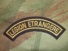 Ecusson demi lune d'occasion  Clermont