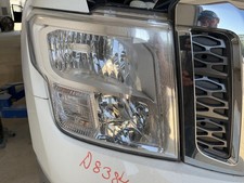 Used right headlight d'occasion  Expédié en Belgium