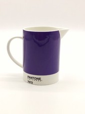 Pantone universe milk d'occasion  Expédié en Belgium