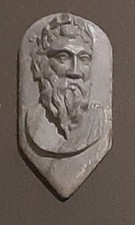 Pietra lavica incisa usato  Genova