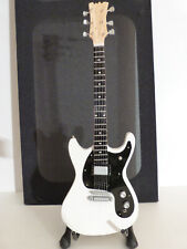 Guitare miniature mosrite d'occasion  Coursan