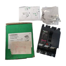 Schneider electric lv430404 d'occasion  Les Échelles